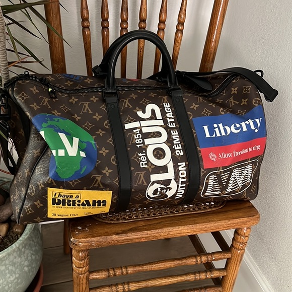 Louis Vuitton Keepall Bandouliere Bag - Picture 4 of 16